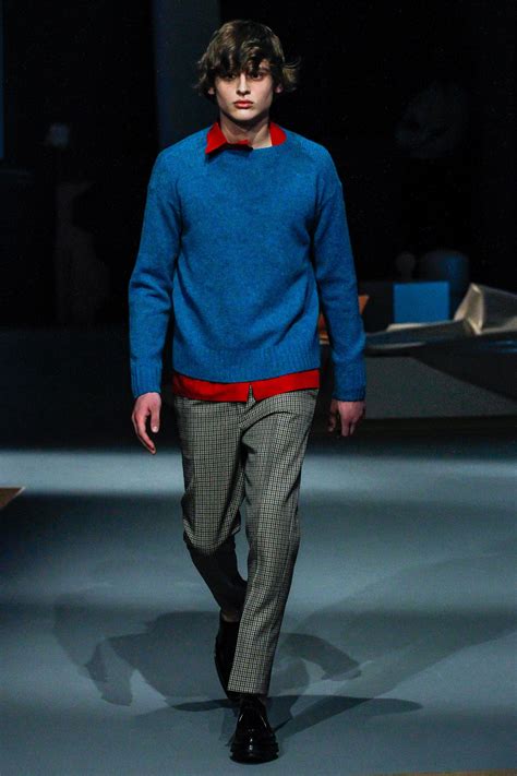 prada mantel 2013|Prada Fall 2013 Menswear Collection .